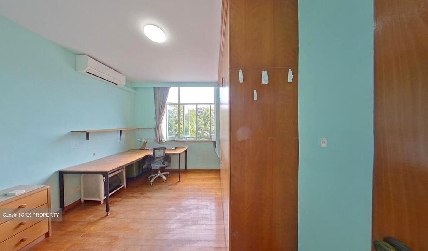 Sherwood Towers (D21), Apartment #530034011
